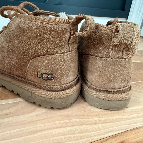 UGG women’s booties - Picture 5 of 8